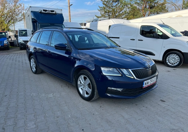 Skoda Octavia cena 36900 przebieg: 327611, rok produkcji 2017 z Imielin małe 254